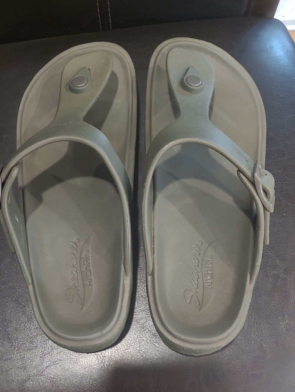 Skechers Arch Fit Women Olive Green EVA Thong Buckle Sandals 8
